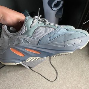 Yeezy 700 Inertia